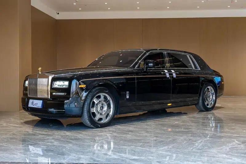 2013 Phantom 6.7L Extended Wheelbase (EWB) — миниатюра 1