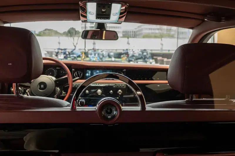 2013 Phantom 6.7L Extended Wheelbase (EWB) — миниатюра 3