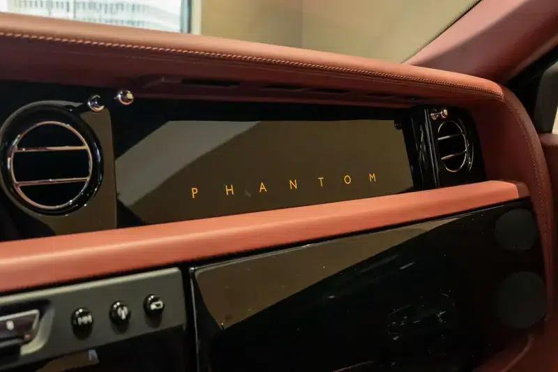 2013 Phantom 6.7L Extended Wheelbase (EWB) — миниатюра 8