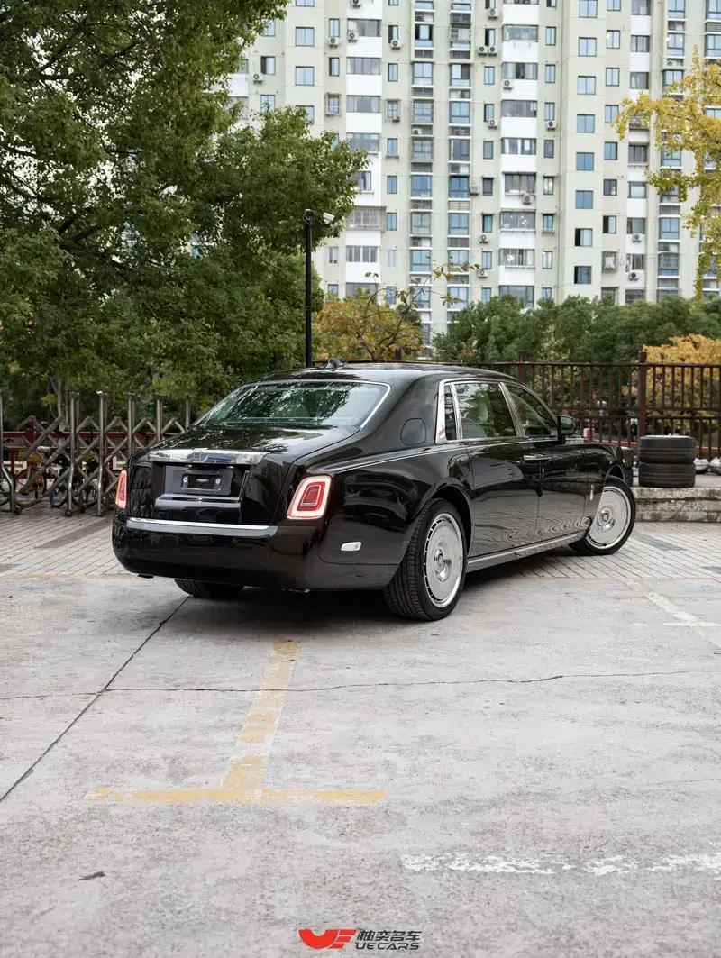 2022 Nissan Phantom 6.7T Automatic 4WD 4-Seater (Parallel Import) — миниатюра 23