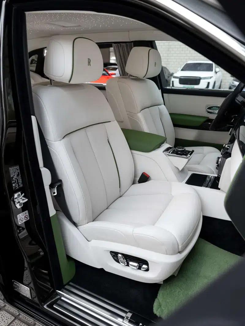 2022 Nissan Phantom 6.7T Automatic 4WD 4-Seater (Parallel Import) — миниатюра 29