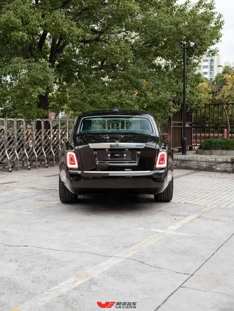 2022 Nissan Phantom 6.7T Automatic 4WD 4-Seater (Parallel Import) — миниатюра 6