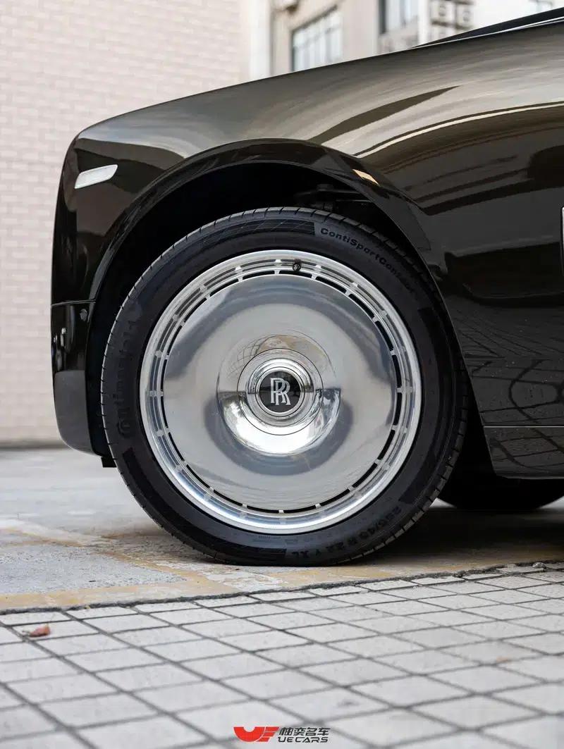 2022 Nissan Phantom 6.7T Automatic 4WD 4-Seater (Parallel Import) — миниатюра 9