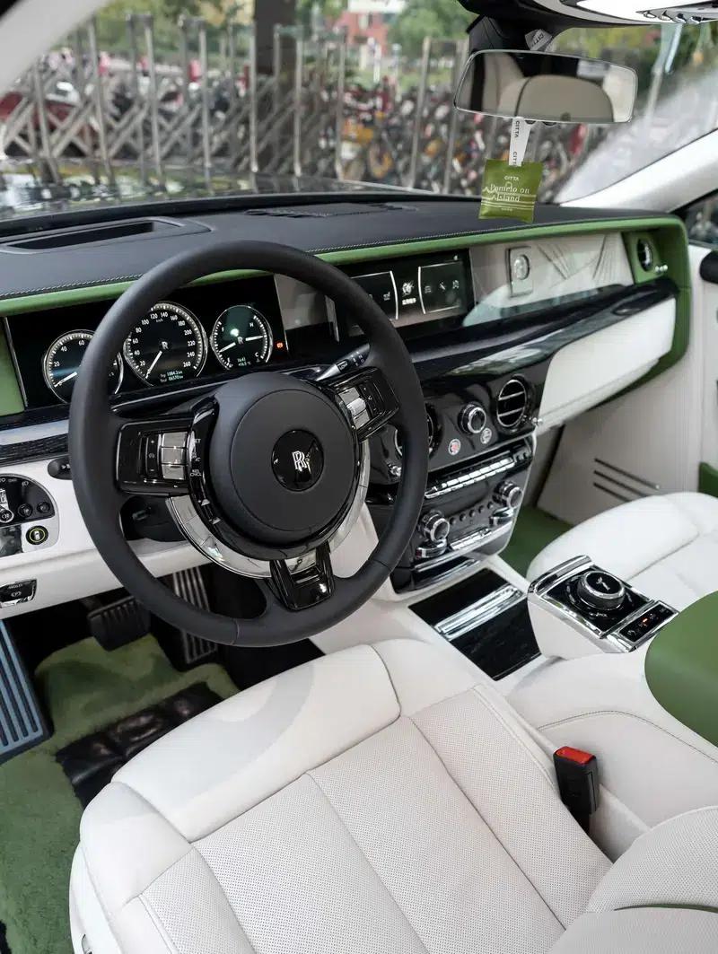 2022 Nissan Phantom 6.7T Automatic 4WD 4-Seater (Parallel Import) — миниатюра 10