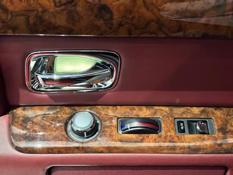 2006 Phantom 6.7L Extended Wheelbase (EWB) — миниатюра 39