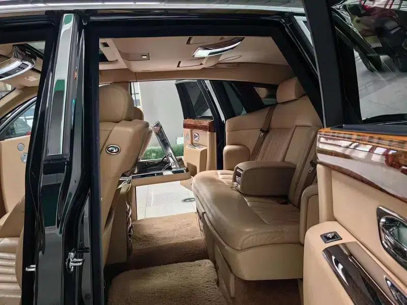 2006 Phantom 6.7L Presidential Class — миниатюра 12