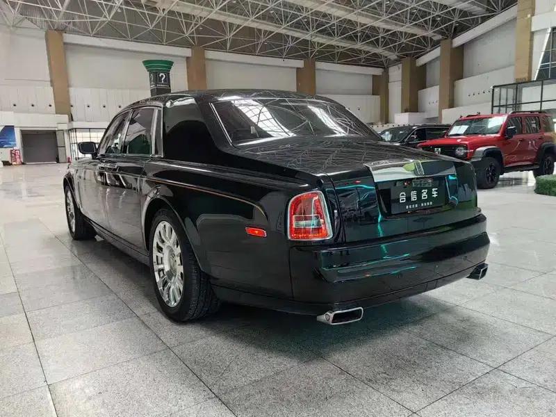 2006 Phantom 6.7L Presidential Class — миниатюра 4