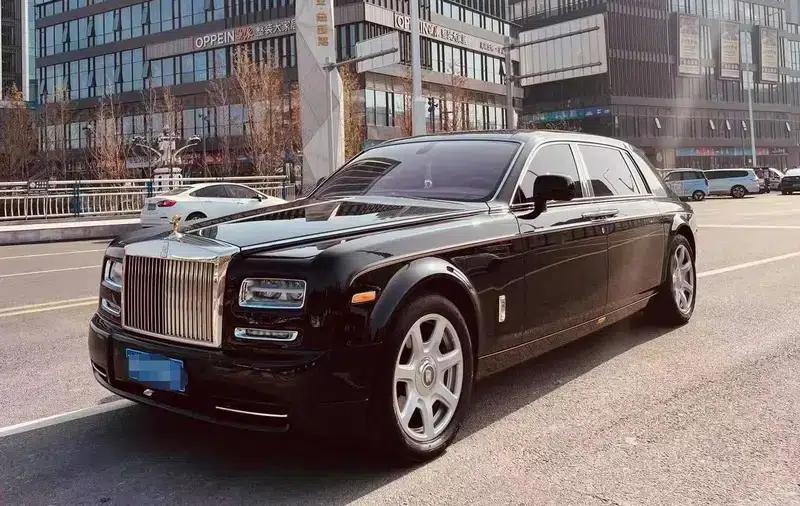 2006 Phantom 6.7L Extended Wheelbase (EWB) — миниатюра 1