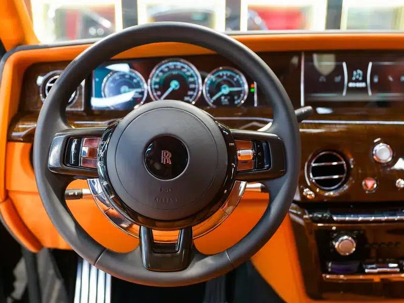 2013 Phantom 6.7L Extended Wheelbase (EWB) — миниатюра 14