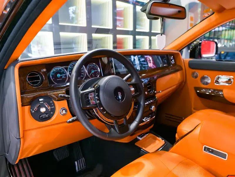 2013 Phantom 6.7L Extended Wheelbase (EWB) — миниатюра 17
