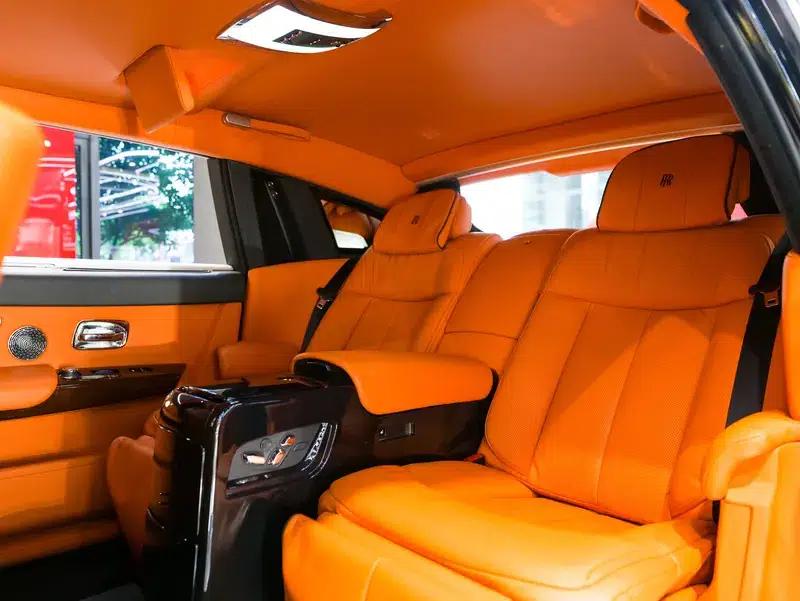 2013 Phantom 6.7L Extended Wheelbase (EWB) — миниатюра 18