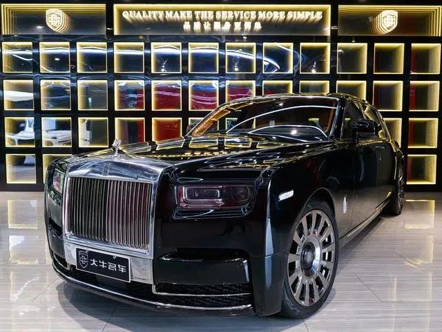 2013 Phantom 6.7L Extended Wheelbase (EWB)
