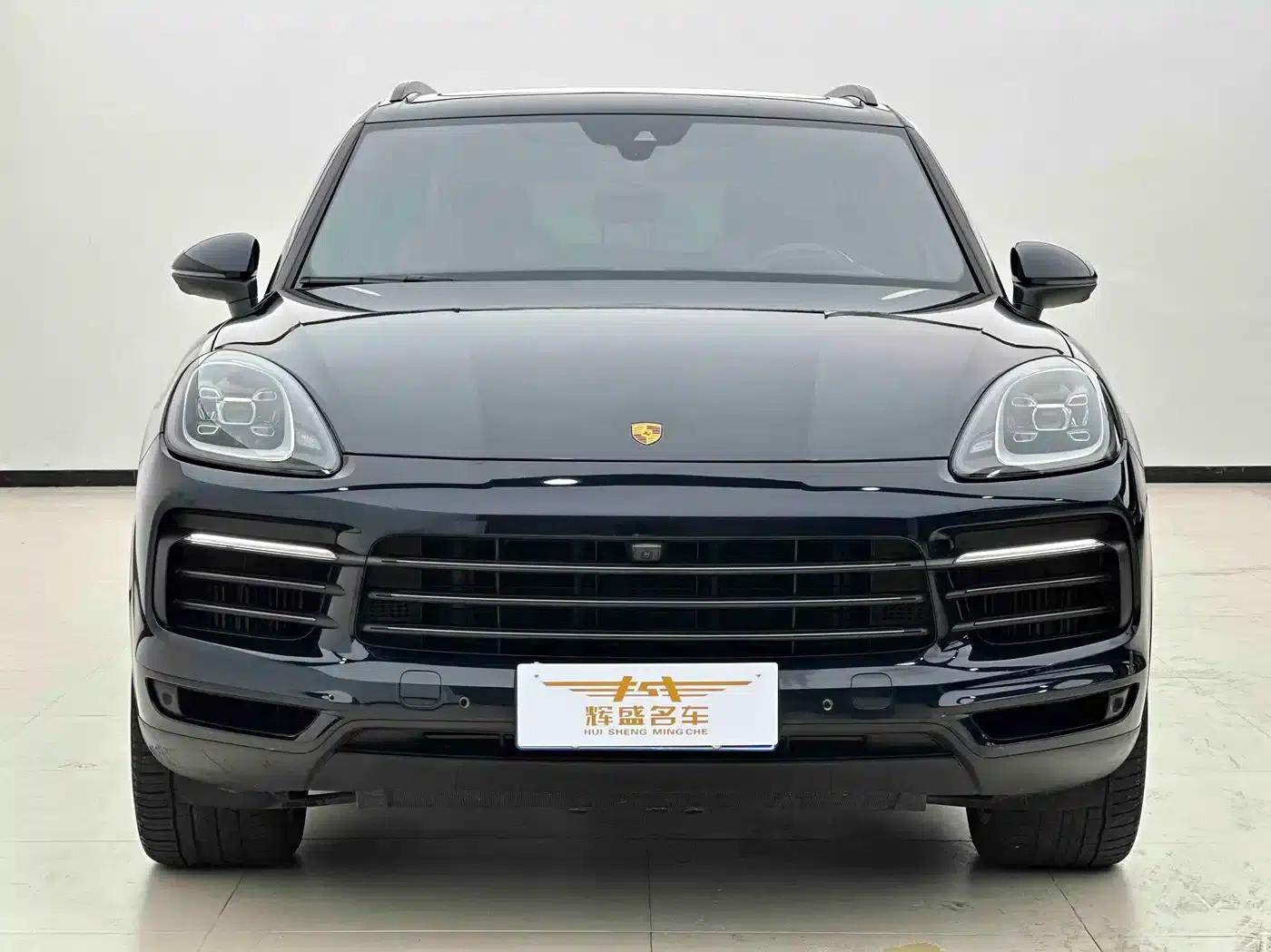 2023 Cayenne 3.0T Platinum Edition — миниатюра 2