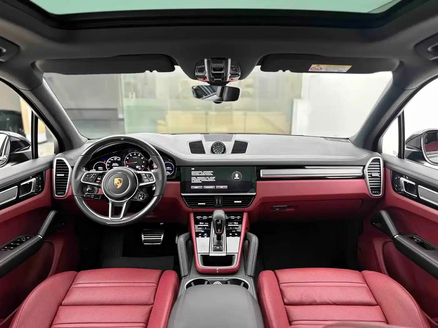 2023 Cayenne 3.0T Platinum Edition — миниатюра 8
