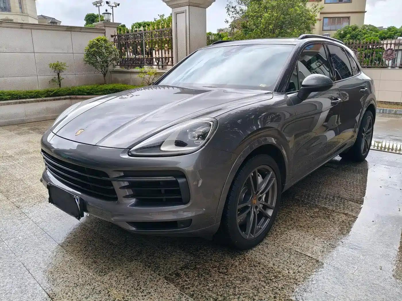 Cayenne 2019 Cayenne 3.0T — миниатюра 1