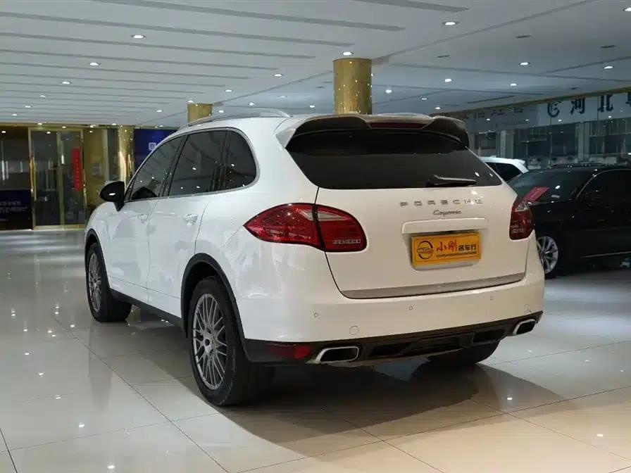2014 Cayenne 3.6L US Spec — миниатюра 13