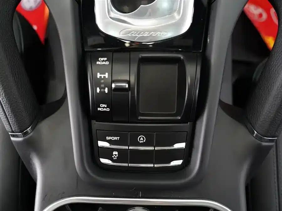 2014 Cayenne 3.6L US Spec — миниатюра 10