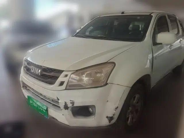 Isuzu JLM 2018 2.8T Classic Edition 4x4 Luxury Model with Extended Cargo Bed JE493ZLQ5F