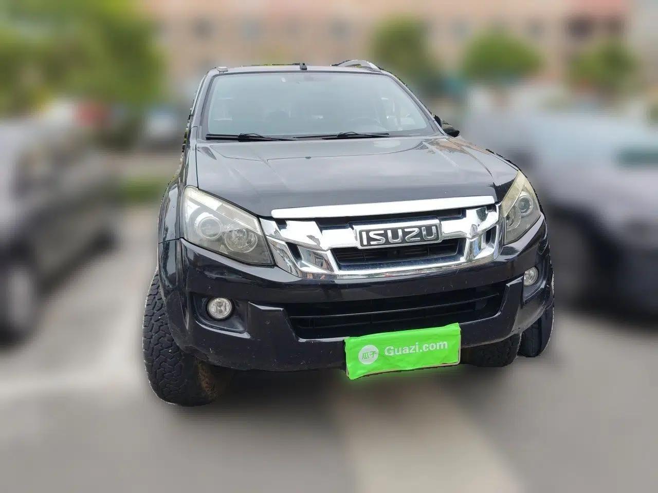 Isuzu D-MAX 2018 3.0T Four-Wheel Drive Automatic Ultra-Luxury Version 4JJ1-TC HI — миниатюра 3
