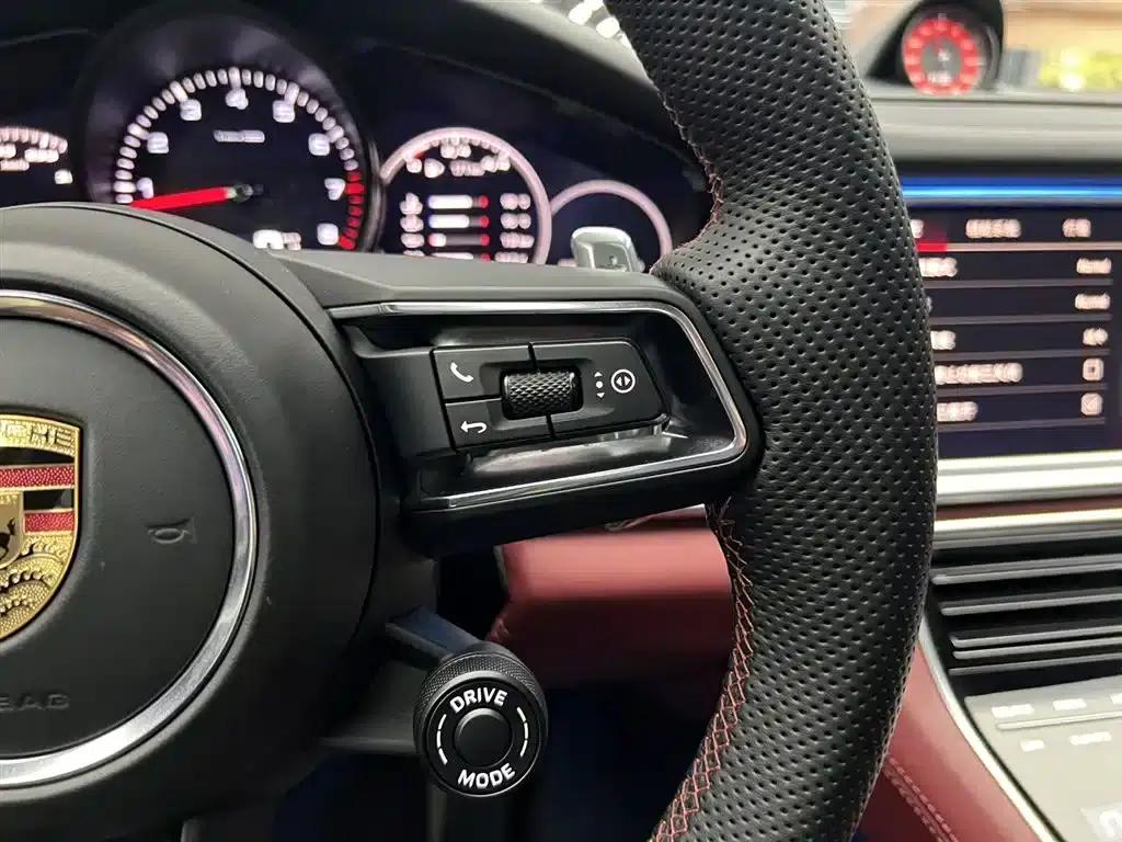 2023 Panamera Executive Long Wheelbase 2.9T — миниатюра 23