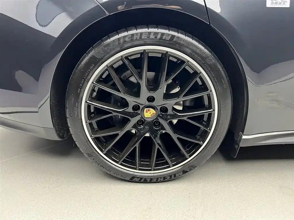 2023 Panamera Executive Long Wheelbase 2.9T — миниатюра 9