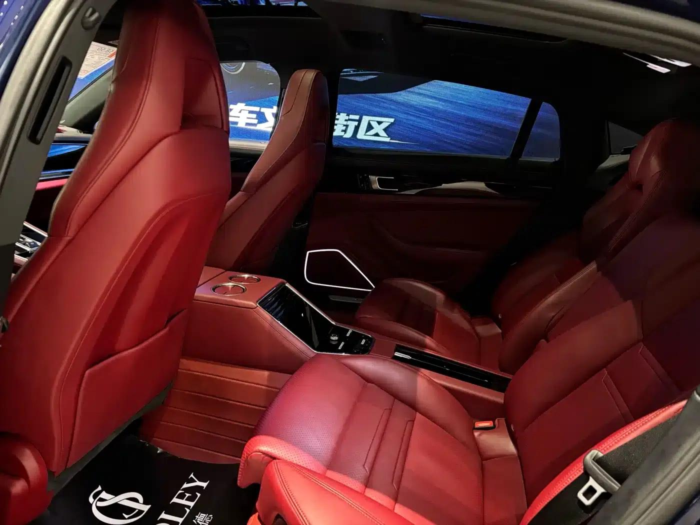 2019 Panamera Executive Long Wheelbase 2.9T — миниатюра 13