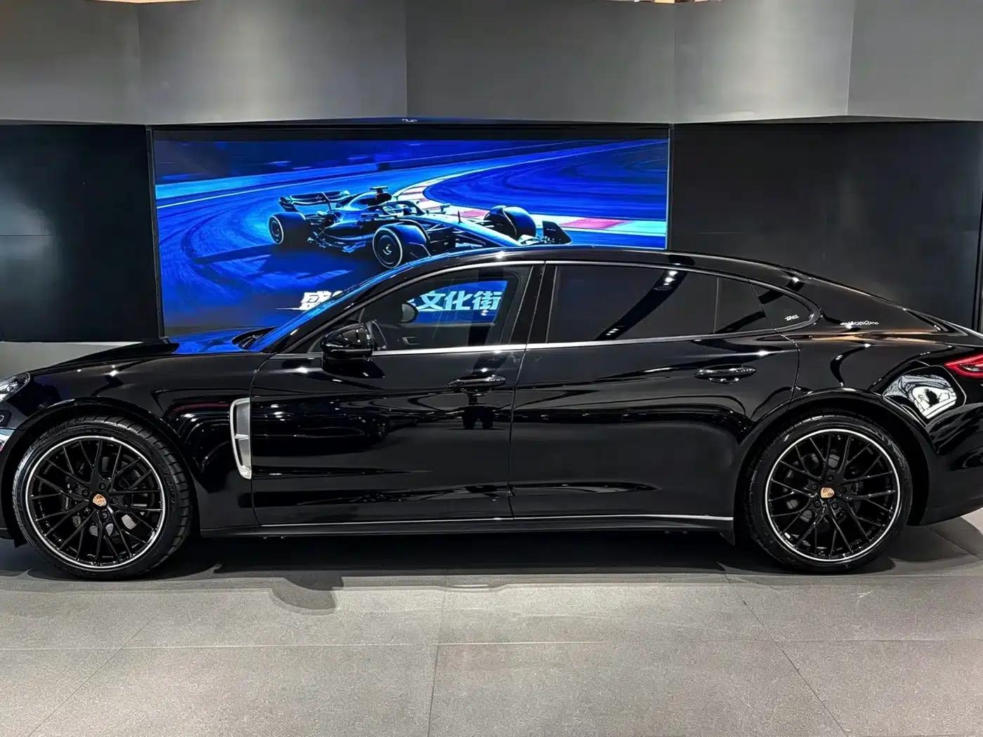 2019 Panamera Executive Long Wheelbase 2.9T — миниатюра 3