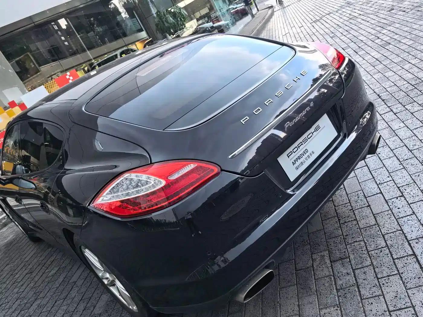 Panamera 2010 Panamera 4 3.6L — миниатюра 16