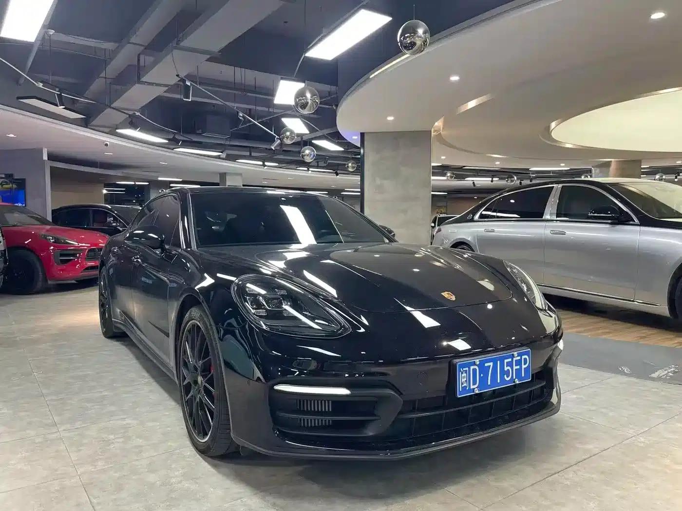 2023 Panamera Executive Long Wheelbase Platinum Edition 2.9T — миниатюра 2