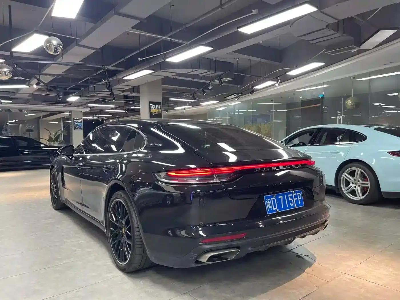 2023 Panamera Executive Long Wheelbase Platinum Edition 2.9T — миниатюра 4