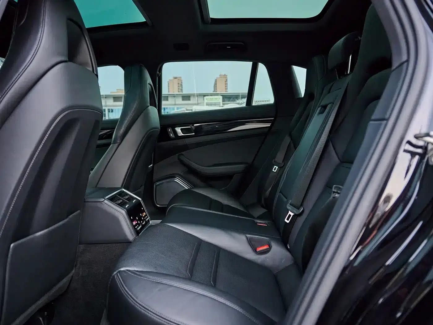 Panamera 2023 Panamera 4 Sport Turismo 2.9T — миниатюра 18