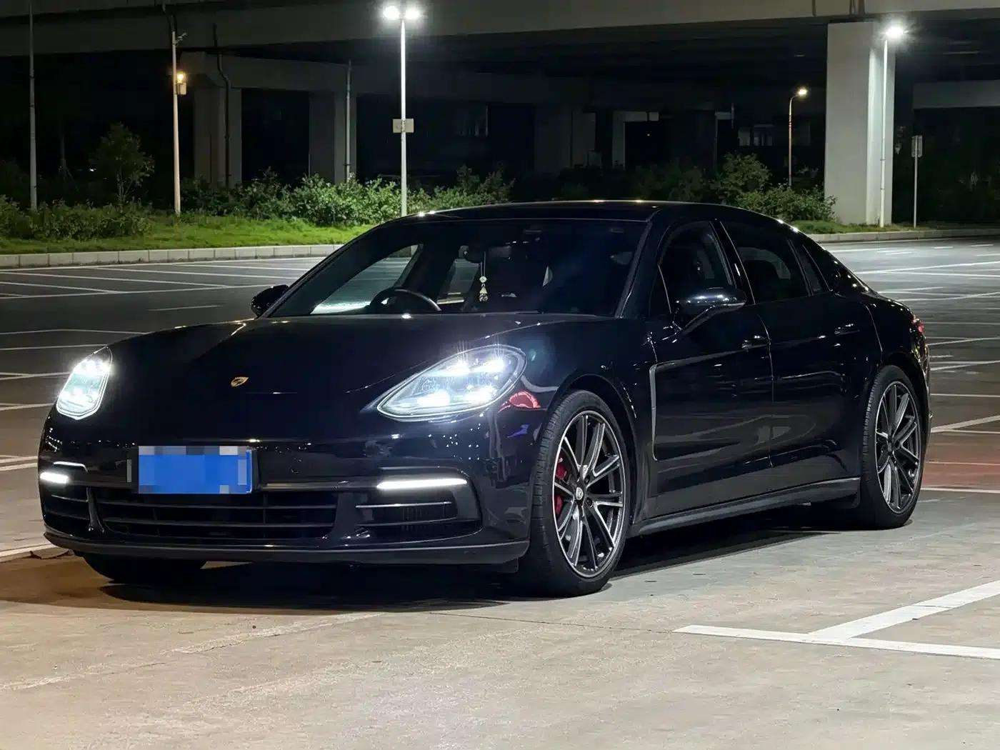 2019 Panamera Executive Long Wheelbase 2.9T — миниатюра 1