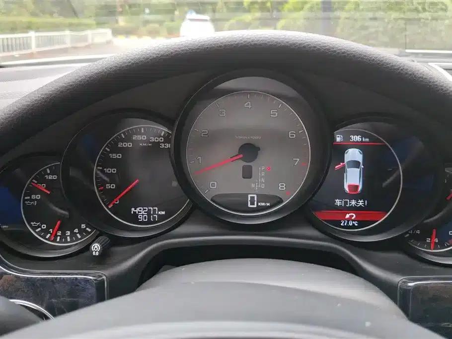 2014 Panamera S Executive 3.0T — миниатюра 14