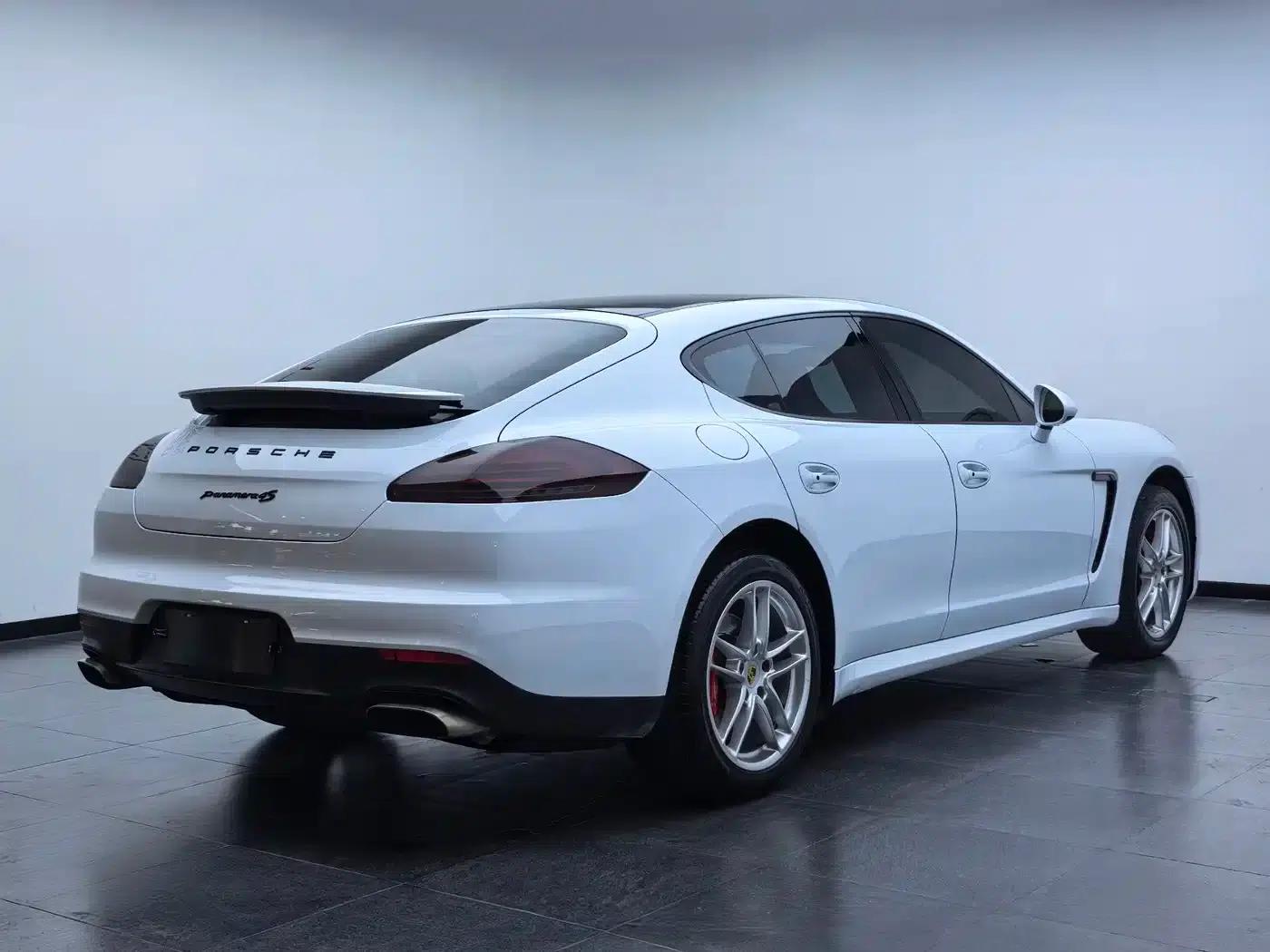 2014 Panamera 4 3.0T — миниатюра 18