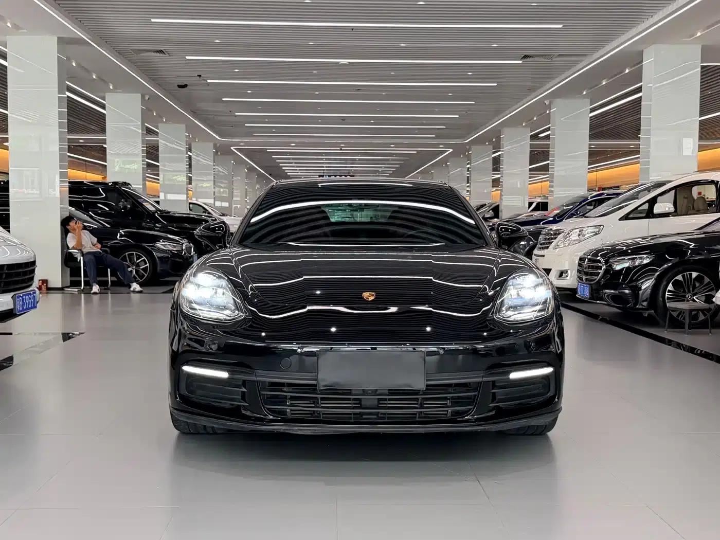 2017 Panamera 3.0T — миниатюра 2