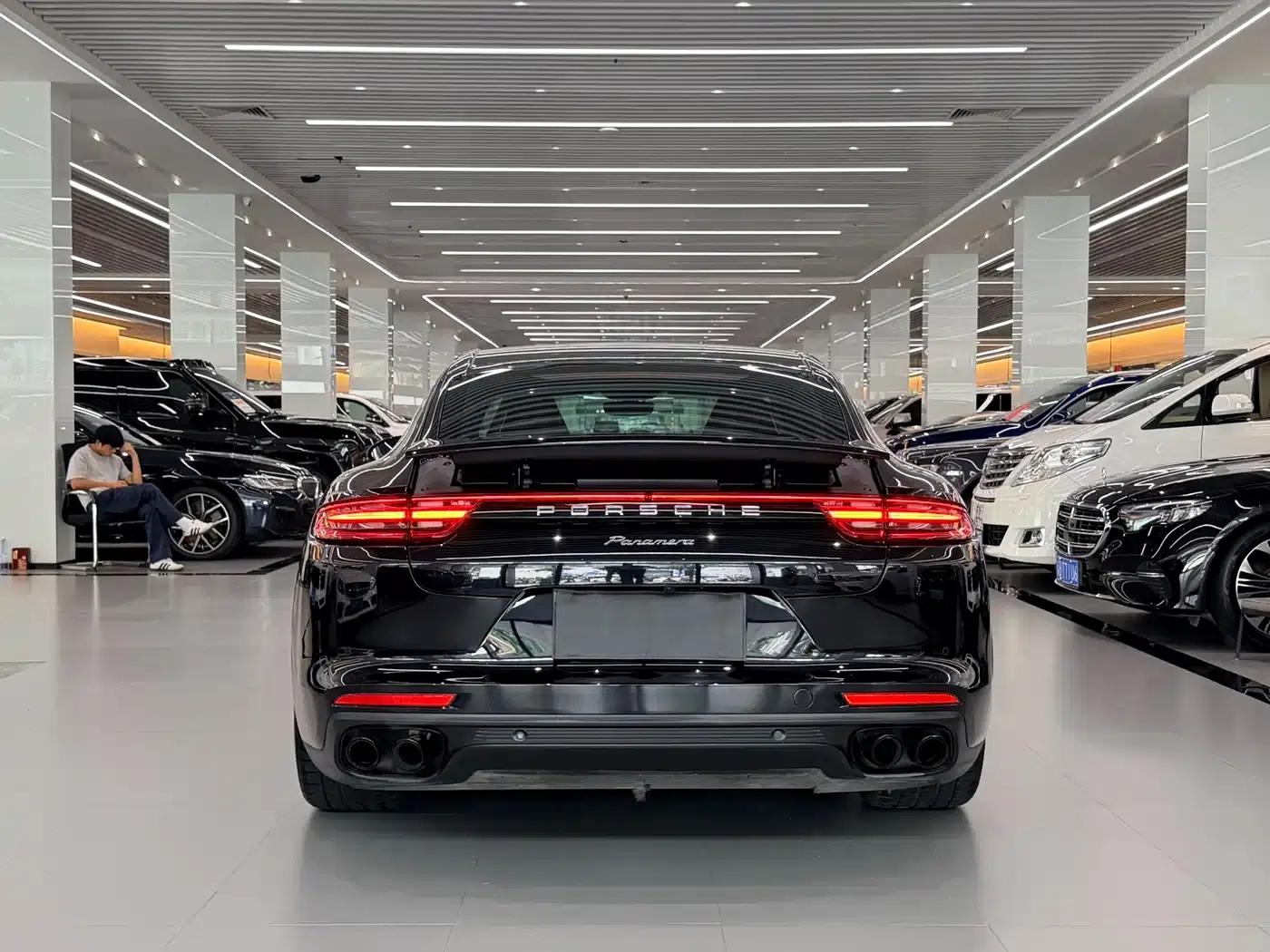 2017 Panamera 3.0T — миниатюра 15