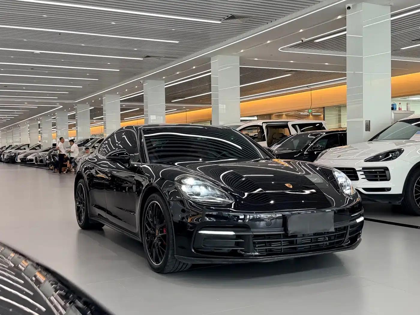 2017 Panamera 3.0T — миниатюра 3