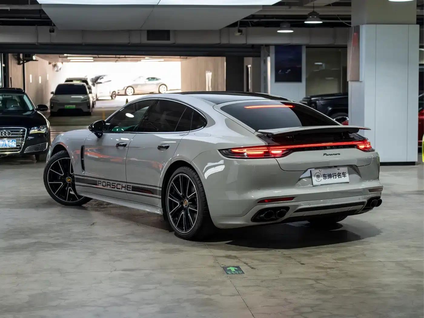 2023 Panamera 2.9T Platinum Edition — миниатюра 4