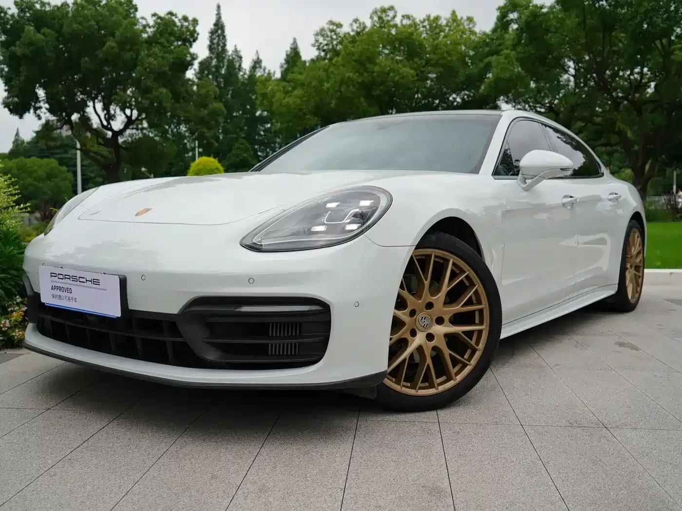 2022 Panamera Executive Long Wheelbase Platinum Edition 2.9T — миниатюра 1