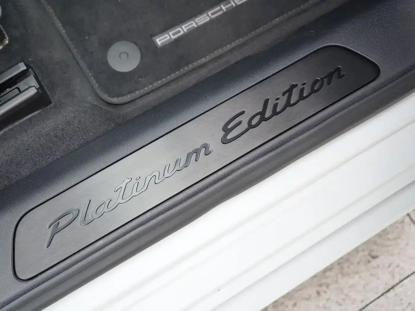 2022 Panamera Executive Long Wheelbase Platinum Edition 2.9T — миниатюра 8