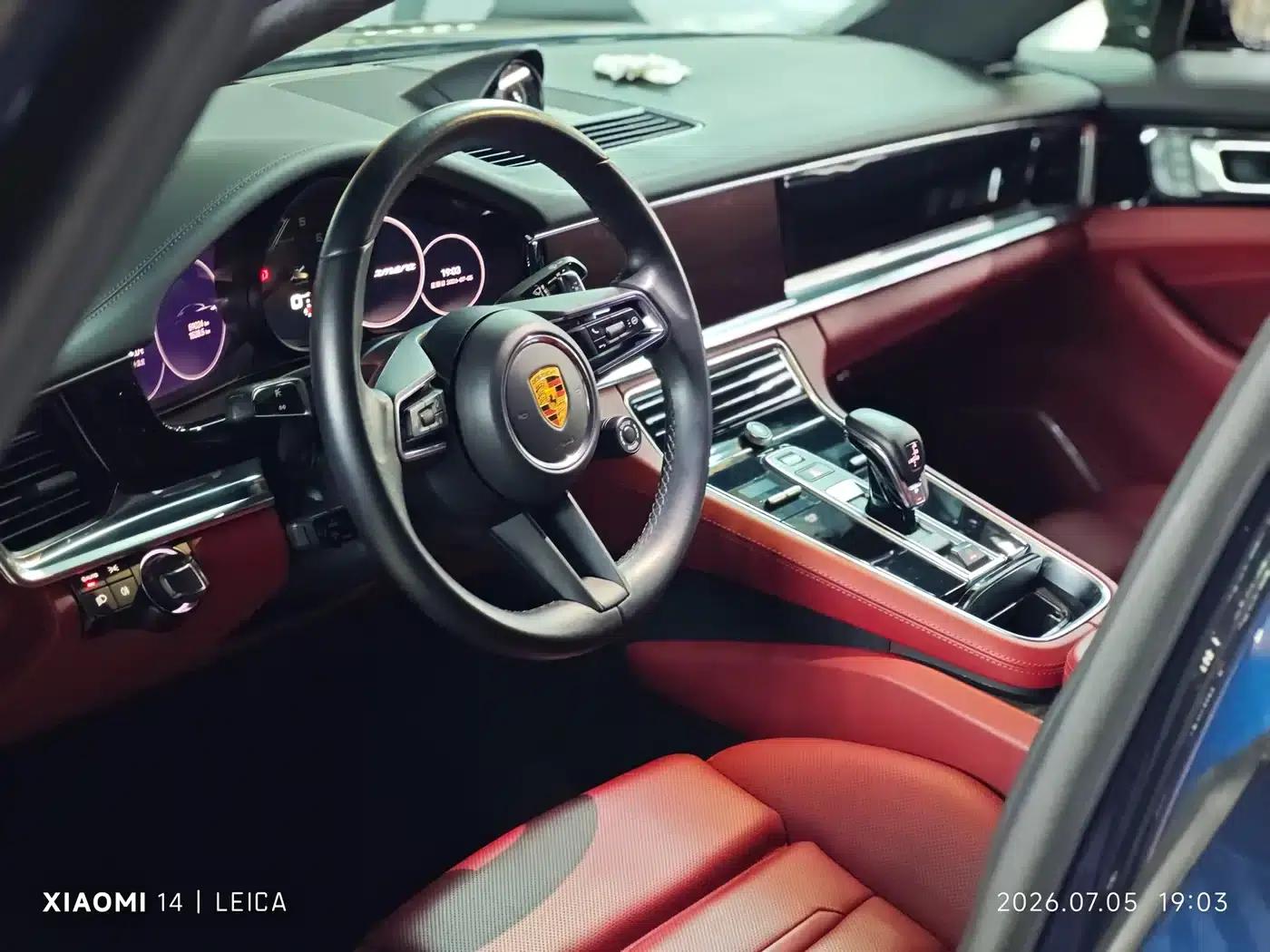 2023 Panamera 2.9T Platinum Edition — миниатюра 4