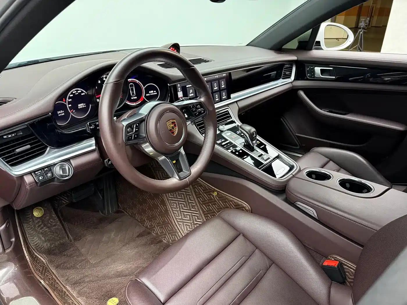 2019 Panamera 4 Executive Long Wheelbase 2.9T — миниатюра 10