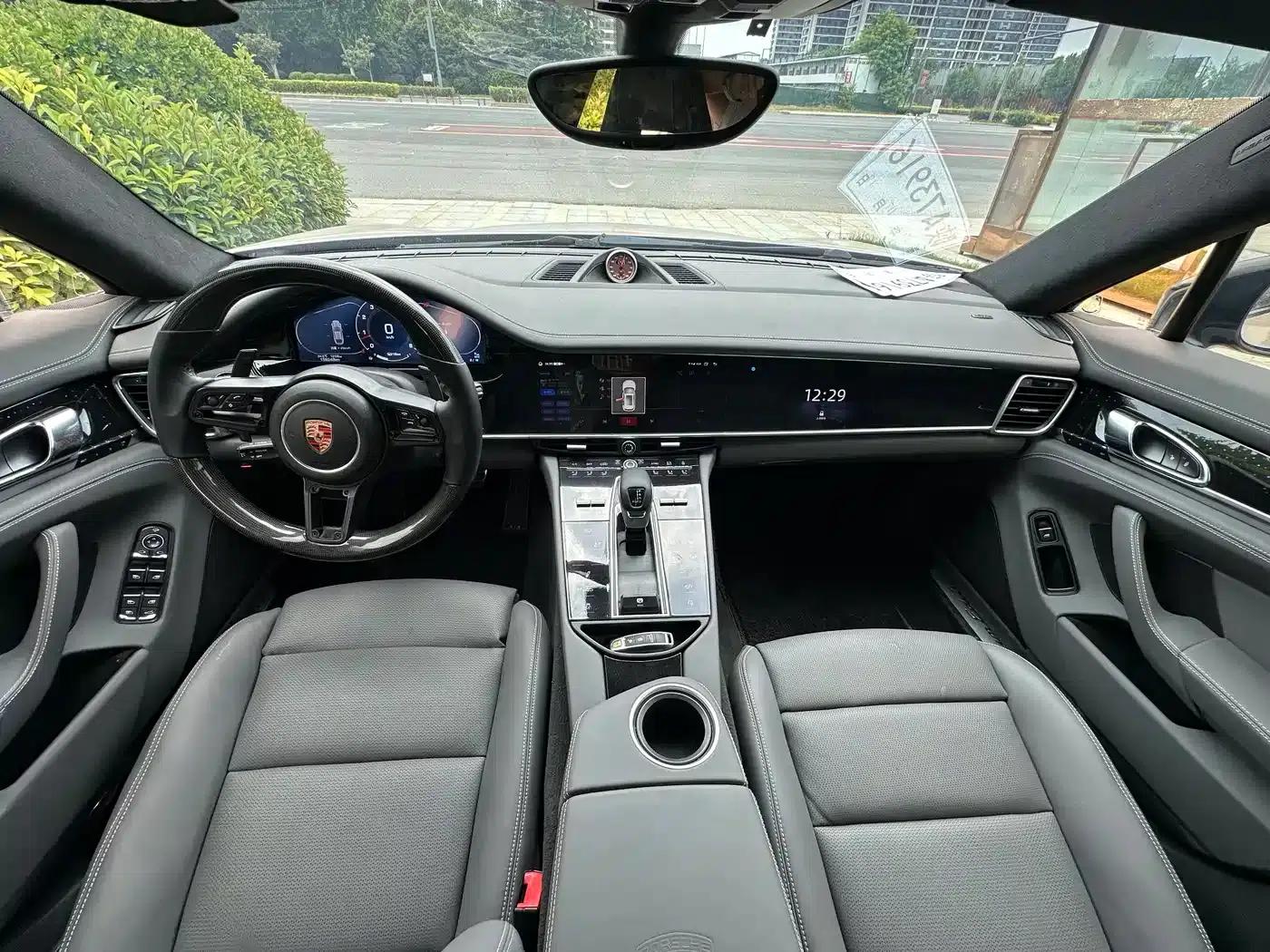 Panamera 2013 Panamera 4 Platinum Edition 3.6L — миниатюра 6