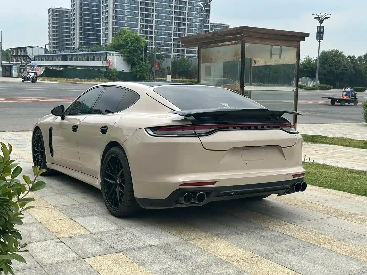 Panamera 2013 Panamera 4 Platinum Edition 3.6L — миниатюра 8