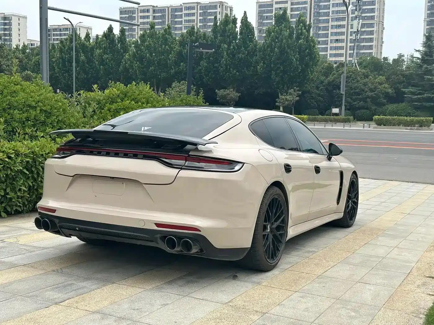 Panamera 2013 Panamera 4 Platinum Edition 3.6L — миниатюра 9