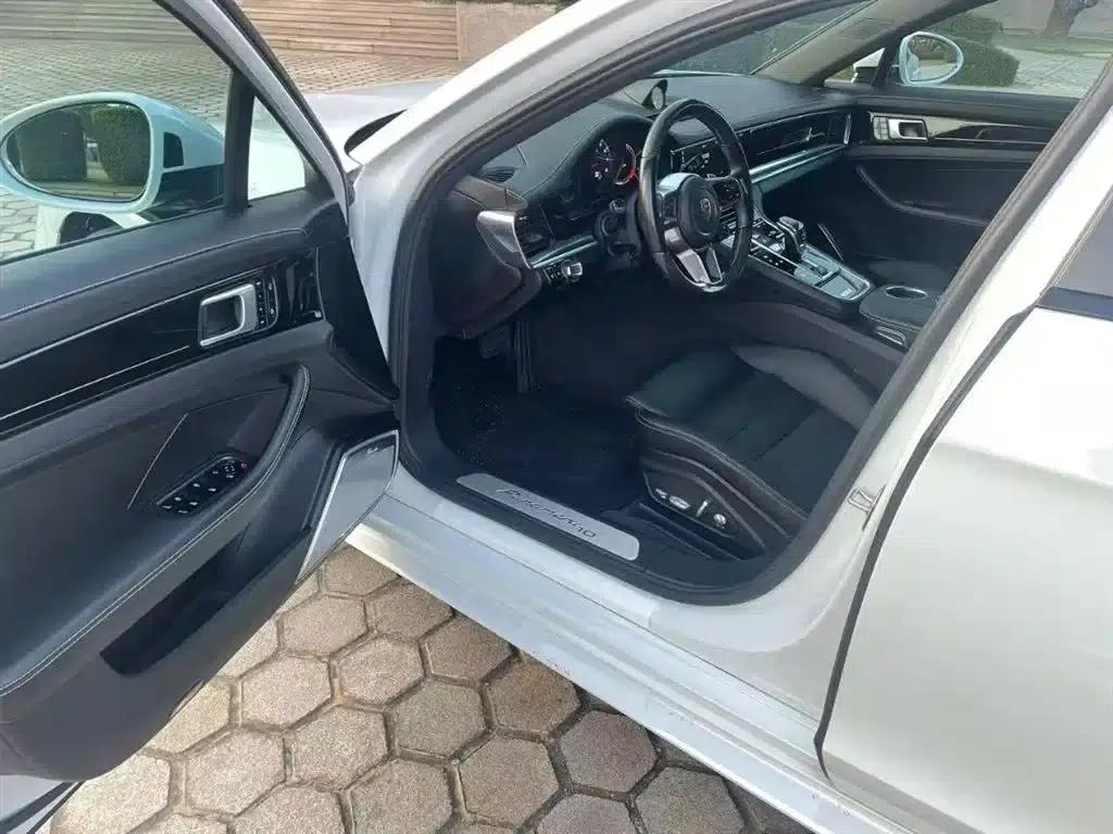 2020 Panamera 10th Anniversary Edition 2.9T — миниатюра 4