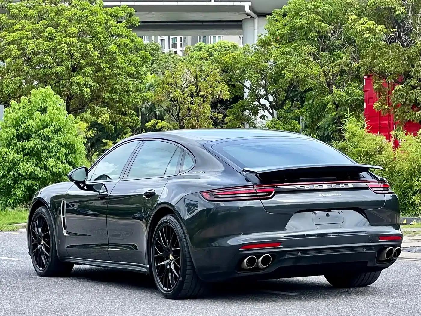 2019 Panamera Executive Long Wheelbase 2.9T — миниатюра 18