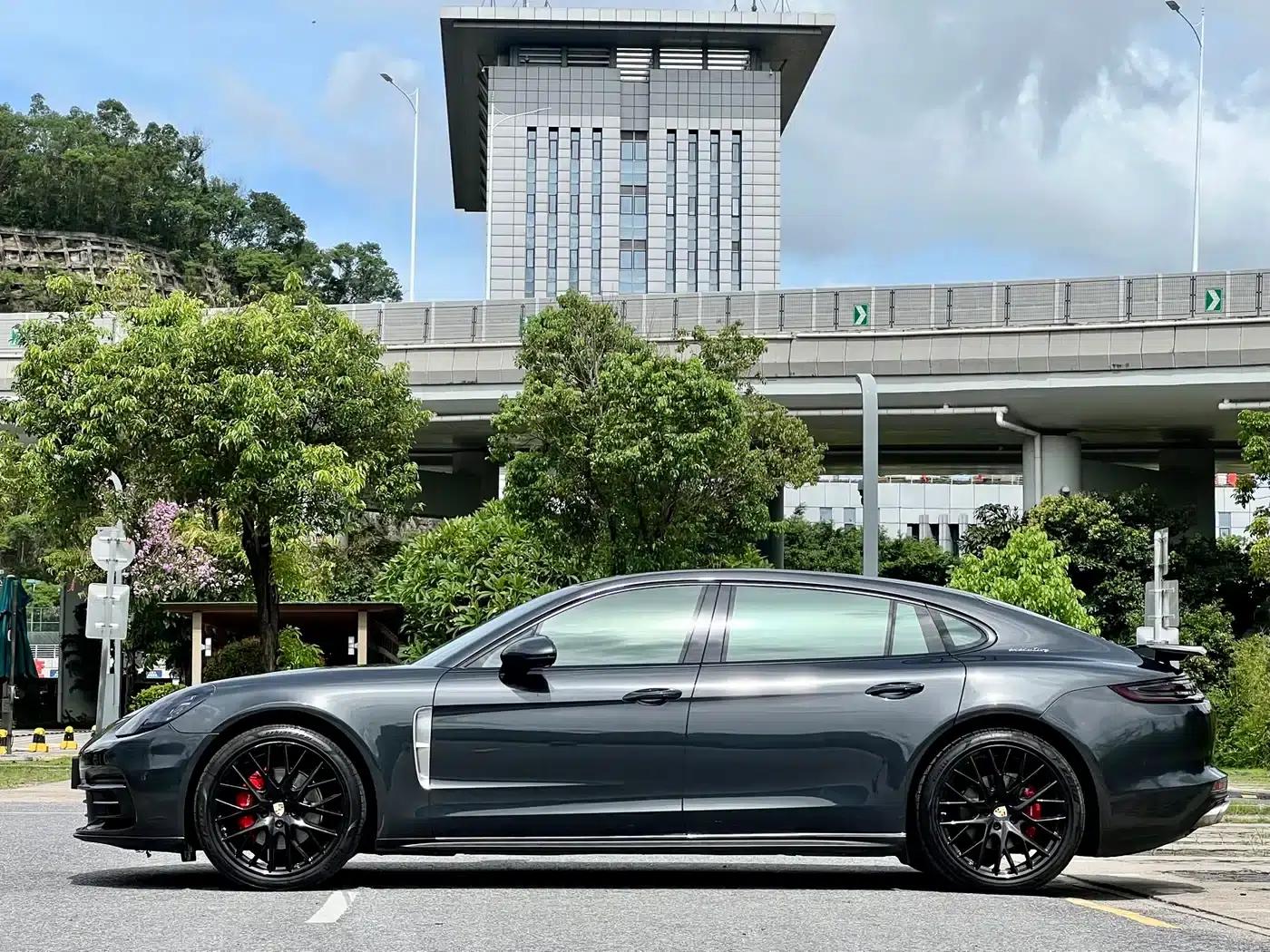 2019 Panamera Executive Long Wheelbase 2.9T — миниатюра 5