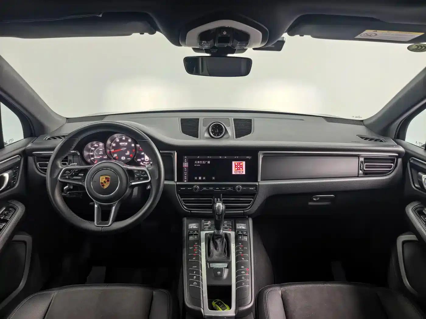 2018 Macan 2.0T — миниатюра 10