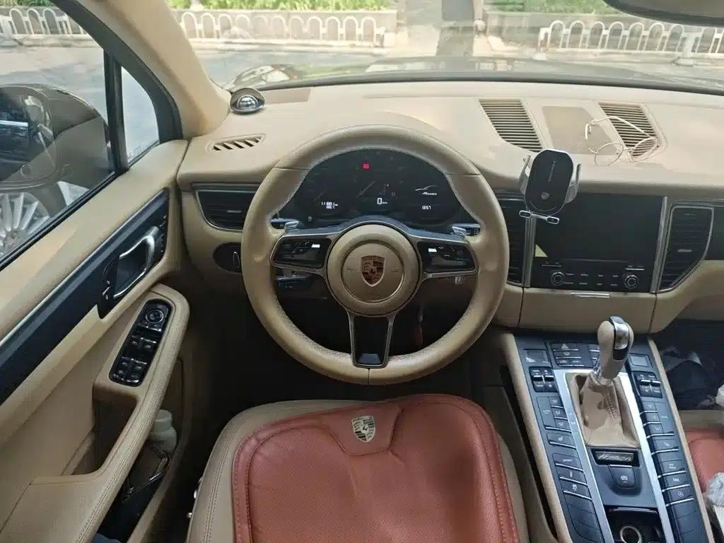 2017 Macan 2.0T — миниатюра 11